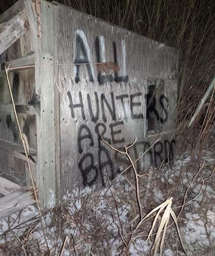 Hunting Towers Dismantled in Quebec (Canada)